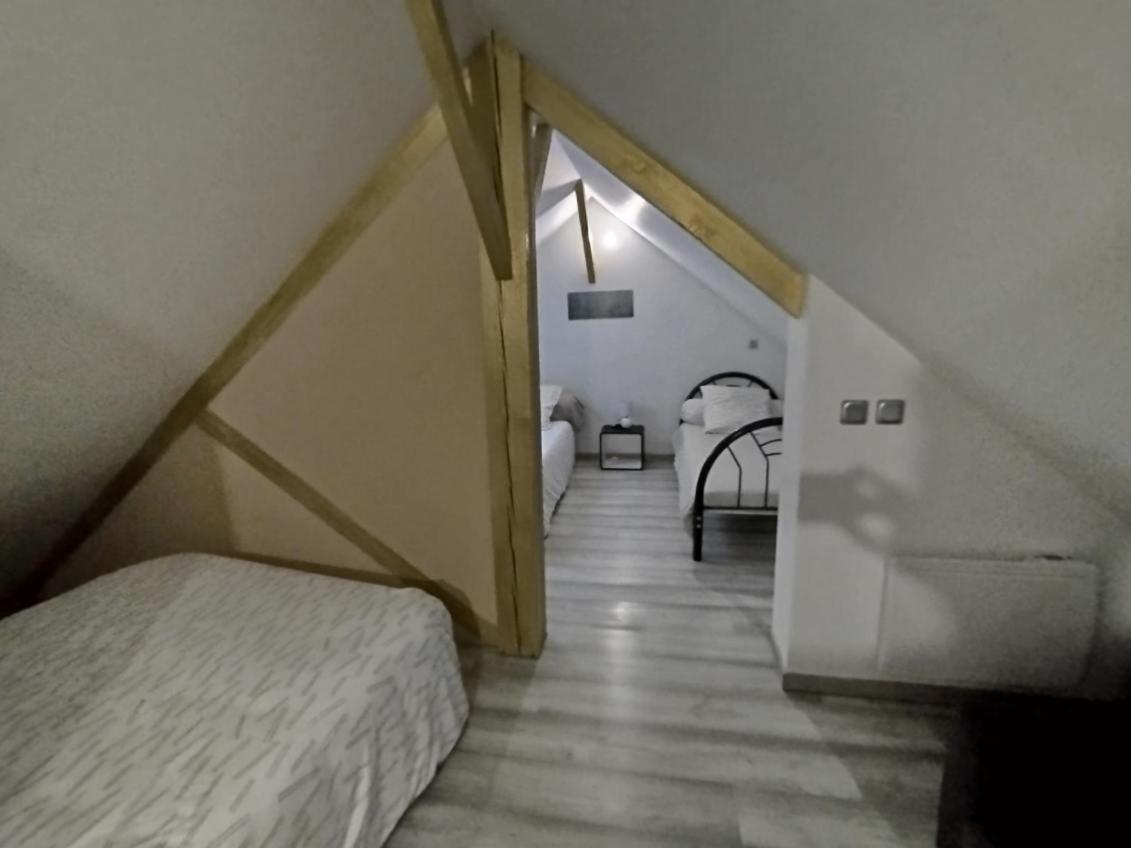 Maison Luxe Cleo Aeroport 4 Personnes * Tille