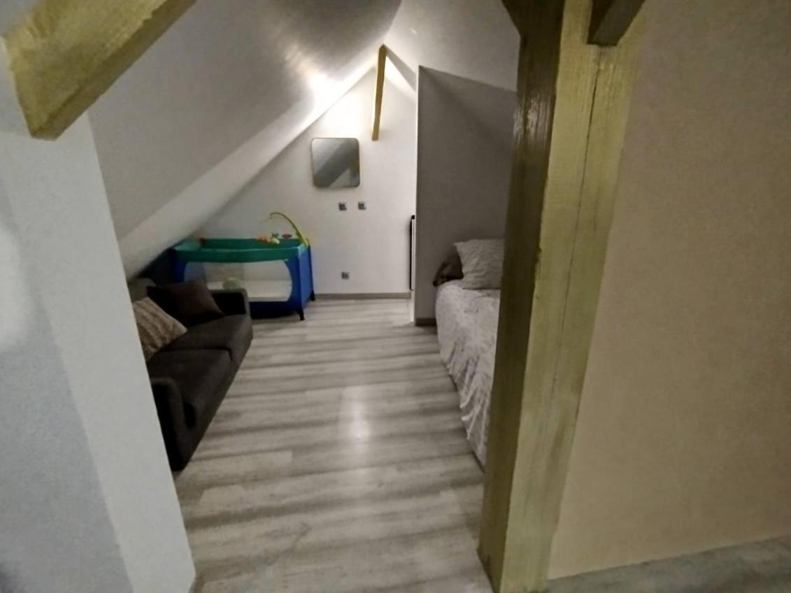Maison Luxe Cleo Aeroport 4 Personnes *